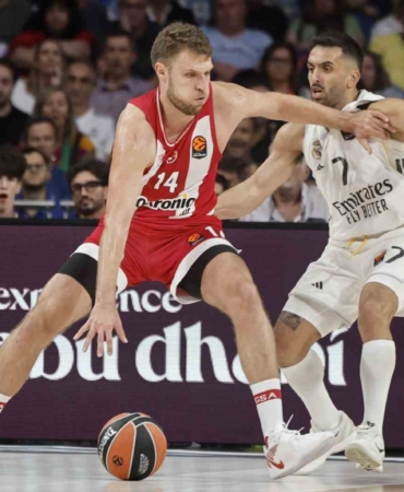 Euroleague’de 3. haftanın MVP’si Sasha Vezenkov oldu