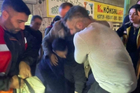 Başakşehir’de kontrolden çıkan araç durağa daldı: 1 yaralı