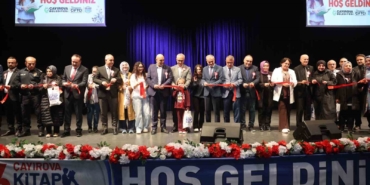 6. Çayırova Kitap Günleri, kapılarını ziyaretçilere açtı