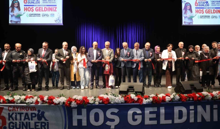 6. Çayırova Kitap Günleri, kapılarını ziyaretçilere açtı
