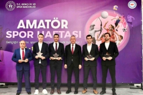 Balıkesir’de Amatör Spor Haftası "Sporun En’leri" ödül töreni ile sona erdi