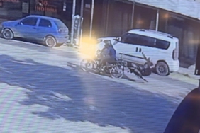 Motosiklet ile bisiklet çarpıştı: 2 yaralı