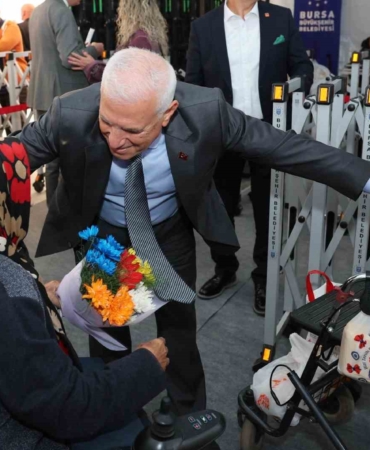 Başkan Bozbey: "Bursa’ya hizmet etmek bizim için onurdur"