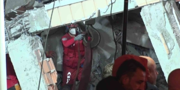 Kocaeli’nde arama kurtarma çalışmalarında 16 saat geride kaldı