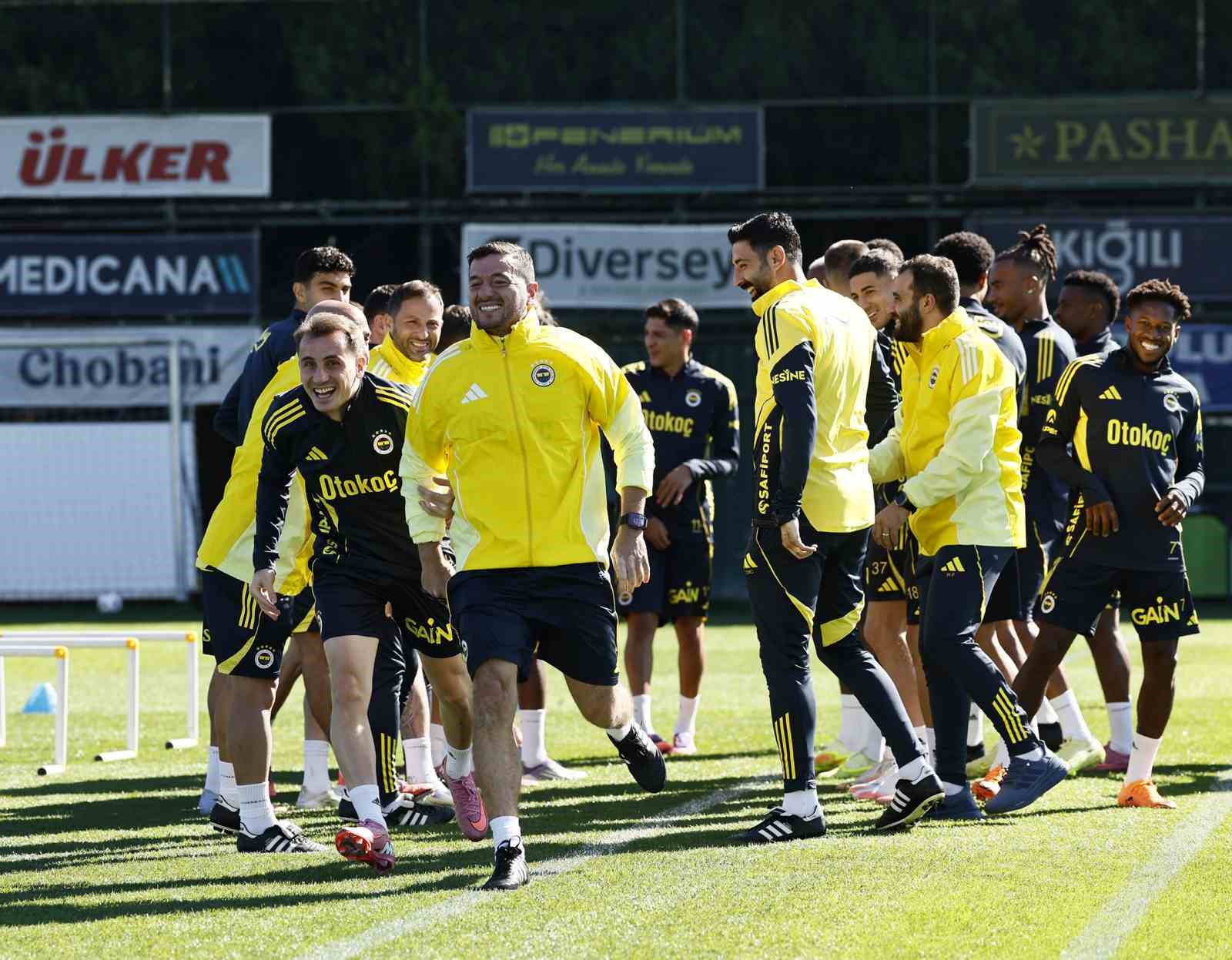 Fenerbahçe’de Stuttgart maçı hazırlıkları devam etti