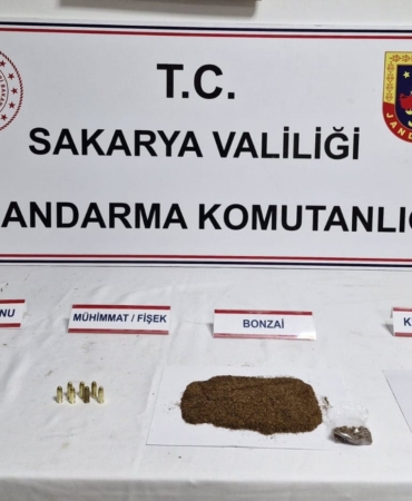 Sakarya’da uyuşturucu operasyonu: 2 şahıs tutuklandı