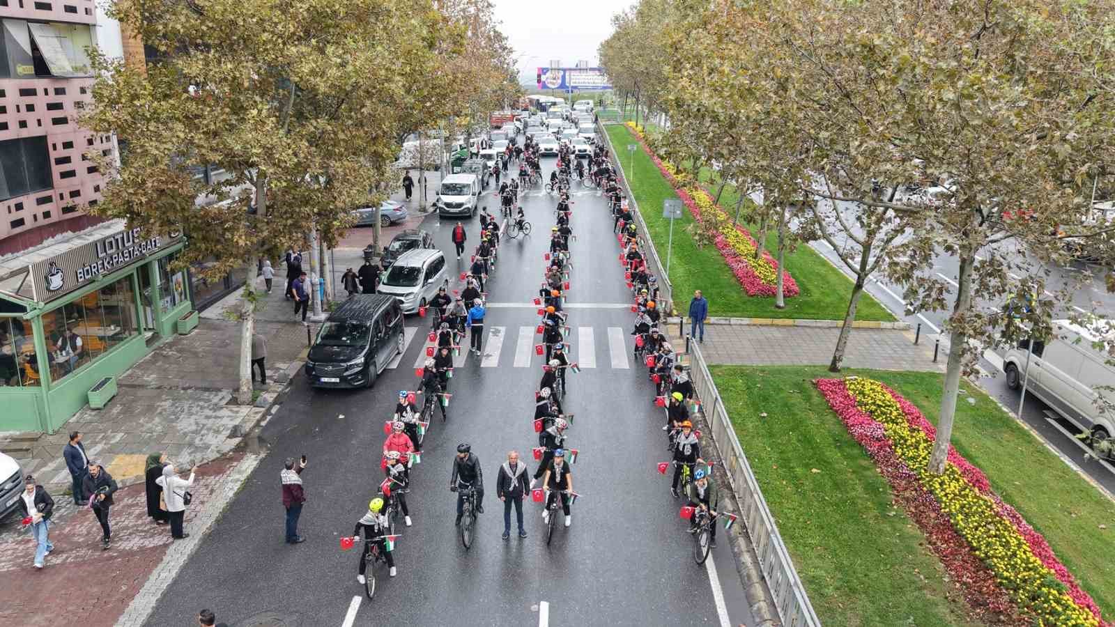 Gazze’deki çocuklara umut için pedal çevirdiler