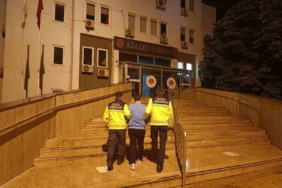 Bebekli otomobili sıkıştırıp kazaya sebep olan maganda tutuklandı