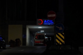 Yaralı şekilde hastane önüne atıldı, polis harekete geçti