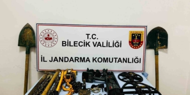 Bilecik’te kaçak kazı operasyonunda 5 kişi suçüstü yakalandı