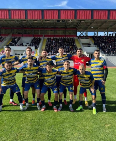 Söğütspor ligdeki ilk mağlubiyetini aldı