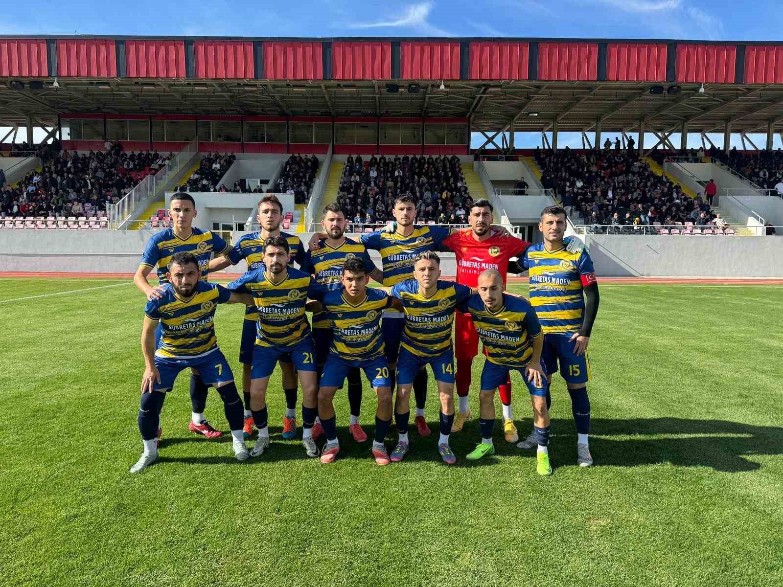 Söğütspor ligdeki ilk mağlubiyetini aldı