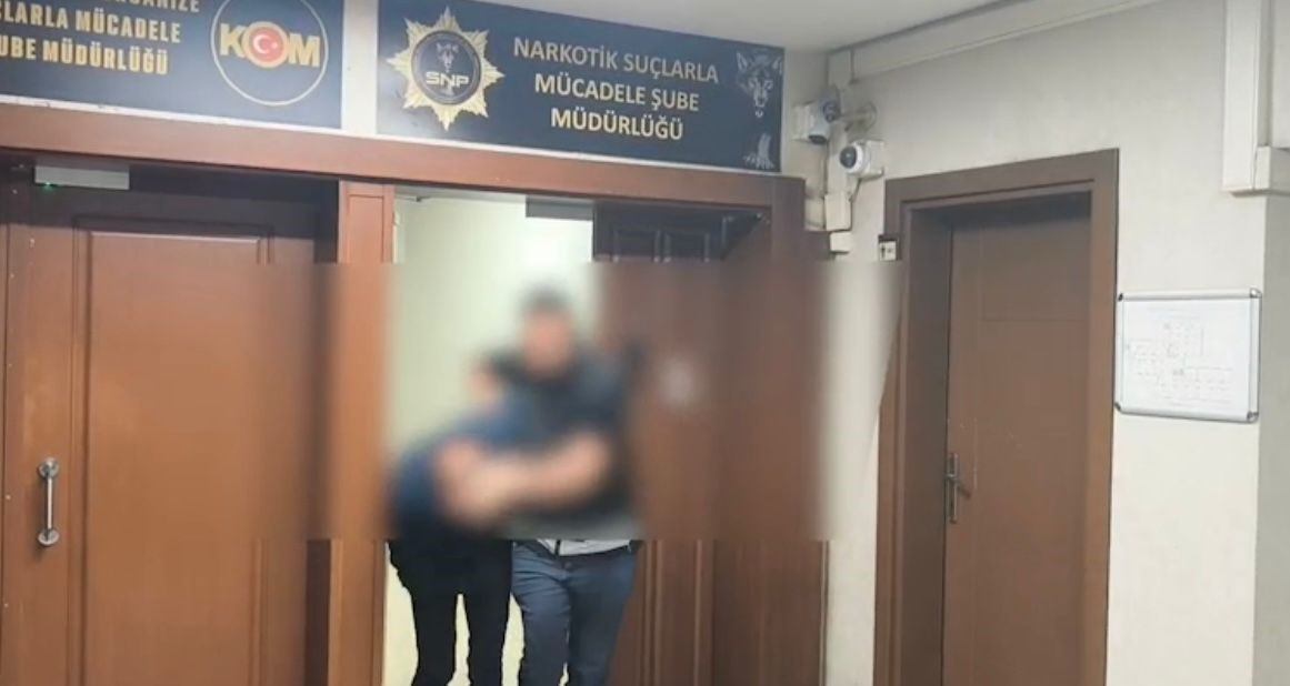 Firari hükümlü, uyuşturucu ve silahla yakalandı