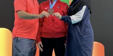 Bilecikli Karateci Sena Akman Türkiye üçüncüsü oldu