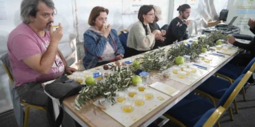 Tüketicilere Edremit’te zeytinyağında tağşişle mücadele eğitimi