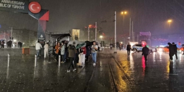 İstanbul’da sağanak yağış başladı