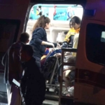 Kadıköy’de 5 katlı binada korkutan yangın: 20 kişi dumandan etkilendi