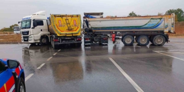 Bilecik’te 2 tır çarpıştı: 1 yaralı