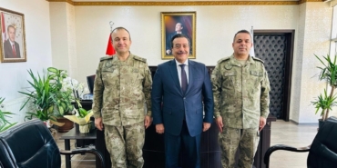 Komutanlardan Kaymakam Atilla’ya nezaket ziyareti