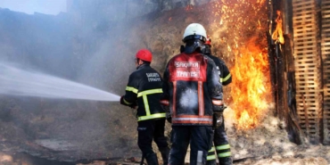 Sakarya’da ahşap atölyesinde korkutan yangın