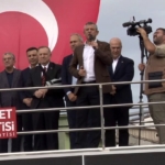 CHP Genel Başkanı Özel adliye önünde açıklamalarda bulundu