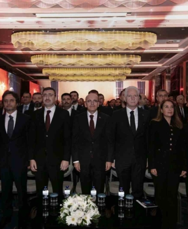 Bakan Şimşek: ‘‘Sermaye piyasaları ağırlıklı finans modeline geçiş yapmak istiyoruz’’