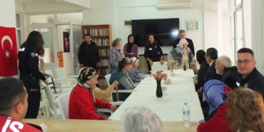 Balıkesir’de huzurevi sakinlerine ziyaret