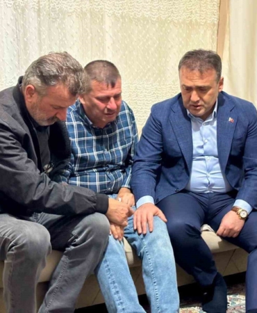 Cumhurbaşkanı Erdoğan, şehit babası ile telefonda görüştü