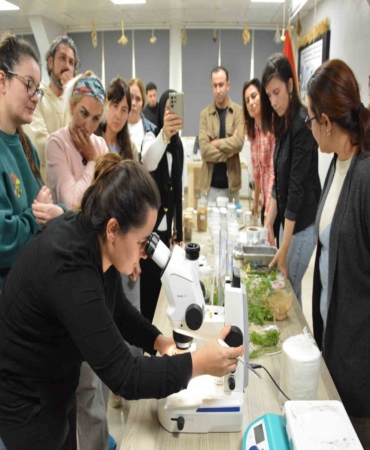 BAÇEM’de 5. Bitki Doku Kültürü kursu tamamlandı