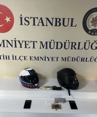 Fatih’te motosikletli şüpheliler haraç istedikleri mekanı kurşunladı