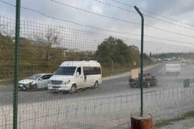 Otomobil ile servis çarpıştı: 1 yaralı