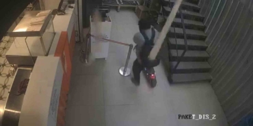 Ölümden kıl payı kurtuldu, o anlar kamerada