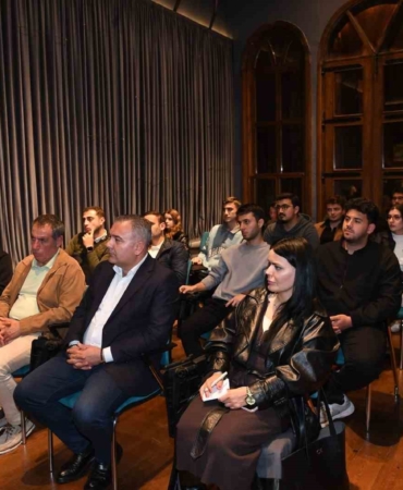 Osmangazi’de Orhan İğrek terübelerini aktardı