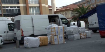 Güngören’de iddiaya göre kargosu çalınan bir esnaf 2 kargo çalışanını silahla vurdu