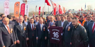 Bakan Uraloğlu: "Öümüzdeki yıl Bursa’mıza yüksek hızlı trenle seyahat edeceğiz"