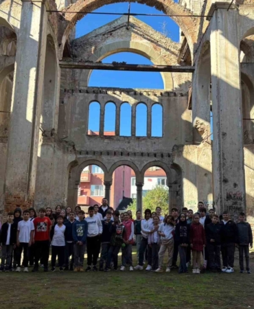 Bayırköy’de miniklerin tarih dolu Bilecik gezisi