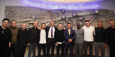 Fenerbahçe’nin eski yıldızları derbi öncesi bir araya geldi