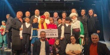 Gülkent İlkokulu tiyatro ekibi Türkiye üçüncüsü oldu