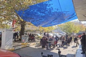 Sındırgı’da peş peşe depremler