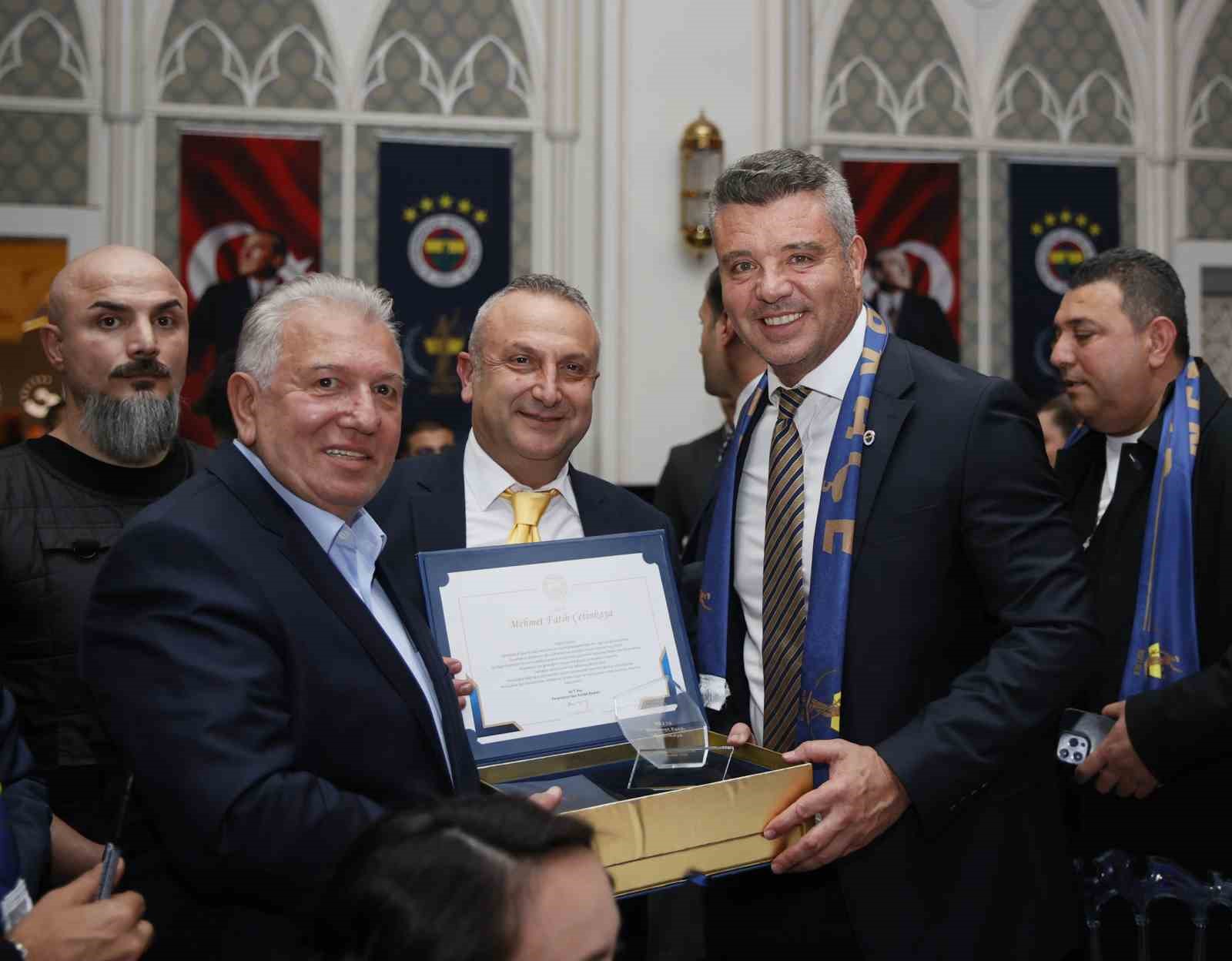 Sadettin Saran: "Fenerbahçemizi her alanda daha güçlü bir geleceğe taşıyacağımıza eminim"