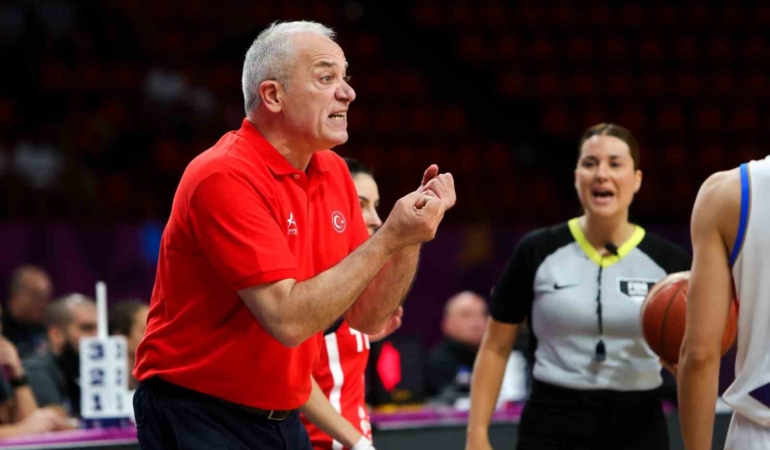 Galatasaray, Ekrem Memnun ile yollarını ayırdı