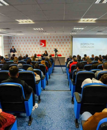 BŞEÜ’de Tarih Bölümü açılış dersi gerçekleştirildi