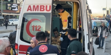 Ümraniye’de depo yangını: Bir işçi dumandan etkilendi