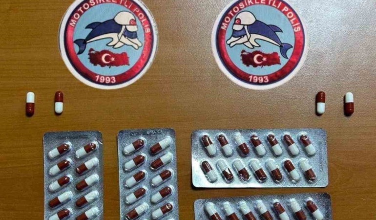 Tekirdağ’da Yunus timlerinden huzur operasyonu: Çok sayıda uyuşturucu ve silah ele geçirildi