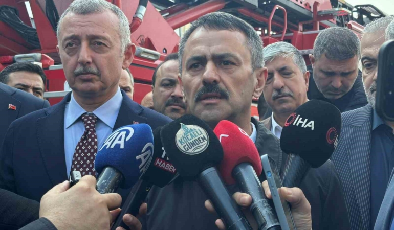 Parfüm dolum tesisinde çıkan yangında 6 ölü, 4 yaralı