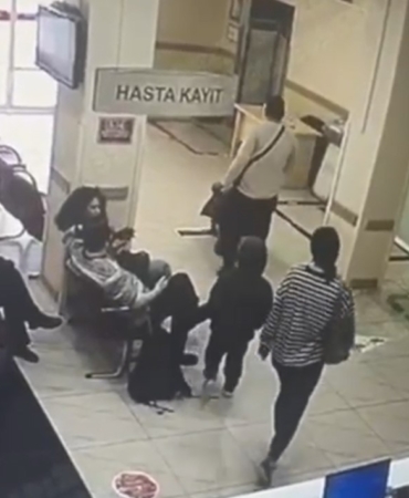 İstanbul’da gıdadan zehirlenen ailenin hastanedeki görüntüleri ortaya çıktı