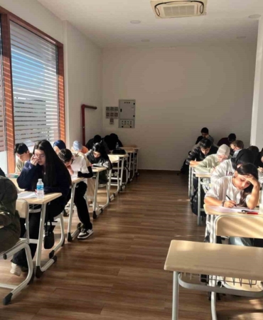 Sancaktepe Belediyesi’nden gençlere gerçeğini aratmayan TYT deneme sınavı