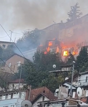 Bursa’da yanan 2 katlı evin 78 yaşındaki sahibi kayıp