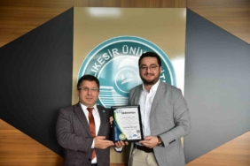 Balıkesir Üniversitesine, ISO 9001 belgesi