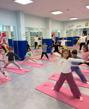 Anne Şehir’de dopdolu, rengarenk ara tatil